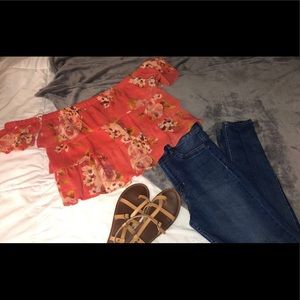 Floral off shoulder ruffled top